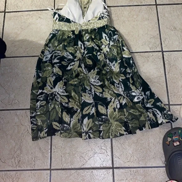 Donna Ricco Green and White High Low Sundress - Picture 3 of 3